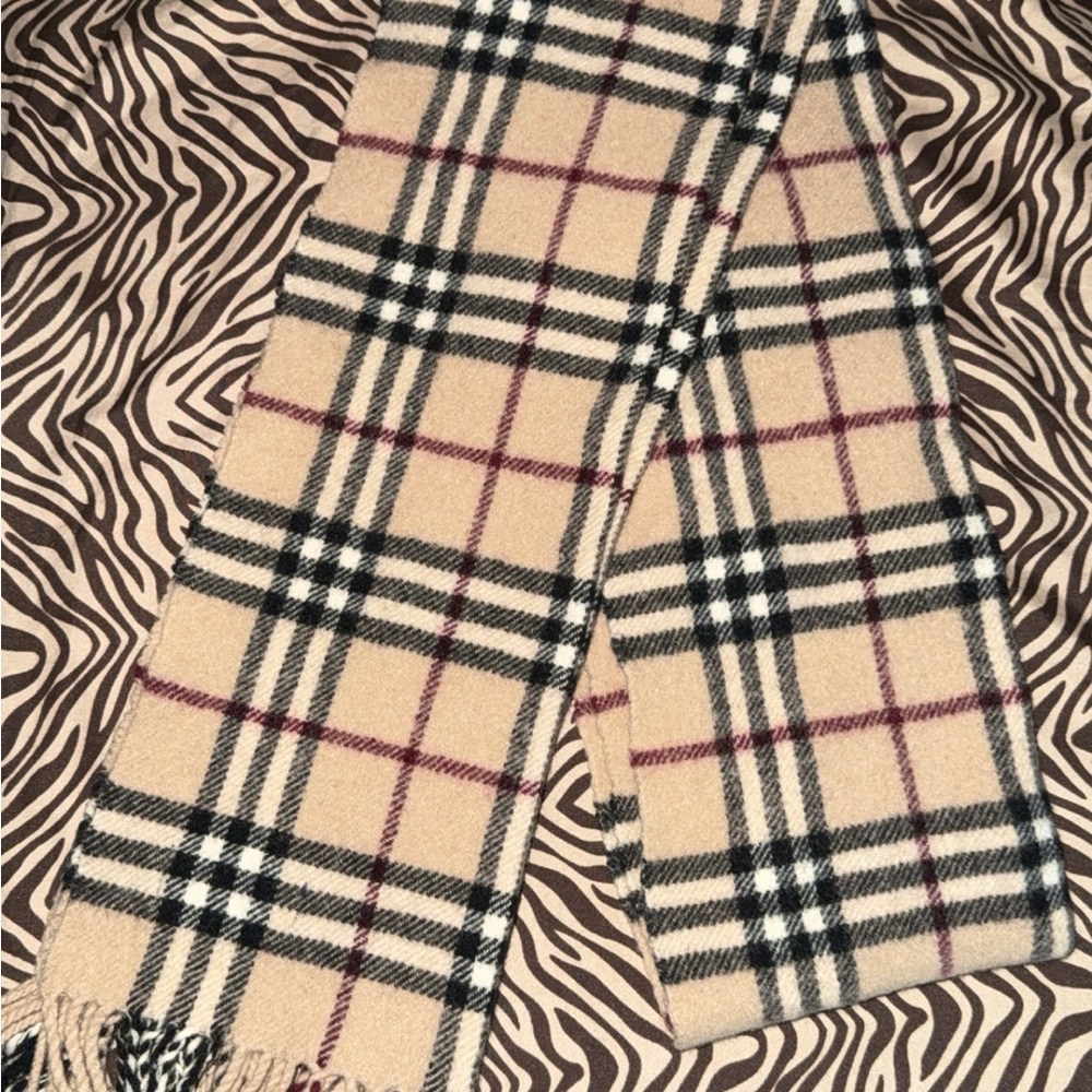 Burberry Archive Beige and Black Lambswool Scarf